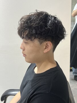 ニアウ 太田店(Niau) メンズナチュラルマッシュシャドウパーマニュアンスパーマ