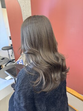 黒髪/クラゲヘアー/オリーブグレー/小顔/ココアベージュ/