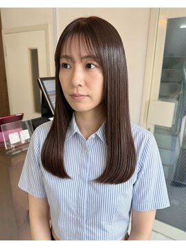 零秒女髪 千里丘店 艶髪ナチュラルストレートで叶える上品ロングヘア髪質改善艶感