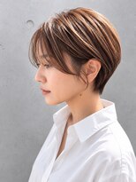 テラ(terra)&nbsp;横顔まで綺麗に。大人のくびれ丸みショート/20代30代40代