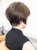 ファチュール(fAture.)&nbsp;前下がりショートボブ白髪ぼかしグレージュ西宮北口夙川40代50代