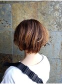 ショートボブ