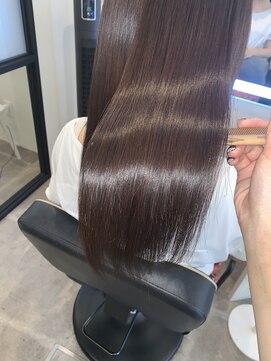 アールサロン アオヤマ(Rr SALON AOYAMA) オリジナルRrミネコラ