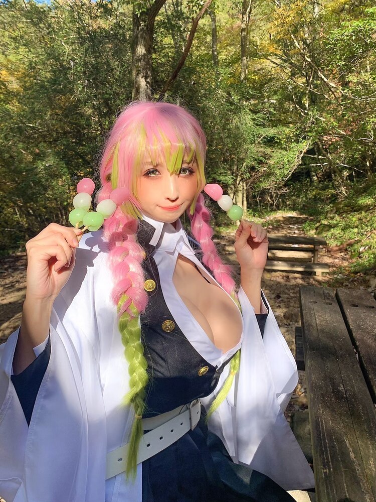 鬼滅の刃 甘露寺蜜璃 風 ウィッグカット セット：L120296537 