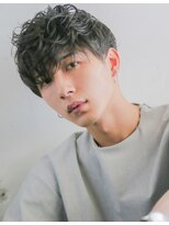 シェーン 仙台駅広瀬通店(schon)&nbsp;刈り上げグラデーションマッシュ×スパイラルカール