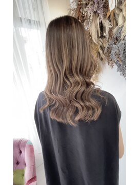 シェルマン(Charmant) 髪質改善ミルクティーベージュケアブリーチダブルカラー