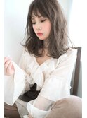 くびレイヤーデザインカラーグレージュ大人ガーリーカール小顔