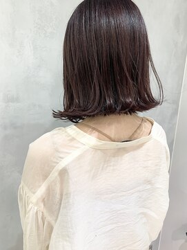 キチ(kichi.) [kichi.] 切りっぱなしボブ×暖色系カラー