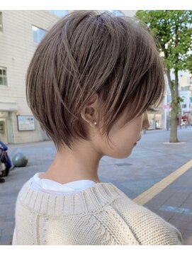 ミィ 表参道(mee.) 前髪/アンブレラカラー/こなれミディ/イメチェン/ぱっつんボブ