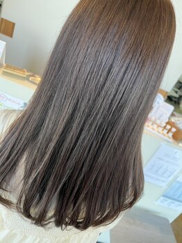 リミックスヘア(REMIX HAIR)の写真/髪のお悩み解消！【縮毛矯正】髪へのダメージを軽減し負担かけずに癖やうねりを自然なストレートへ◇