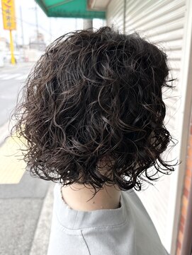 ニューモナ 堺市で1番おしゃれになれる美容室