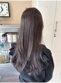 ラベンダーカラーローレイヤースタイル
