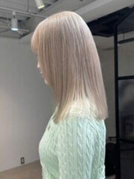 ラック 表参道(LUCK) ホワイトベージュ/ベージュ/ケアブリーチ/ブリーチ/20代