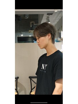 ミリ(milli Produce by ITAKURA) 毛流れセンターパート