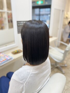 ユニティ 戸塚店 ツヤツヤボブ 【戸塚/白髪ぼかし/髪質改善/カラー/縮毛矯正】