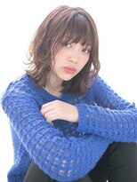 ルティア(Lutia)&nbsp;レイヤーカットで大人可愛く