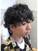 リトルクイニー(LittleQueenie) スパイラルパーマ