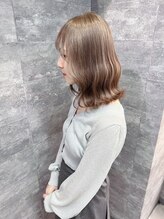 顔周りの似合わせカットが得意なサロン