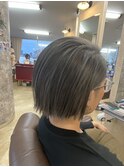 切りっぱなしボブ