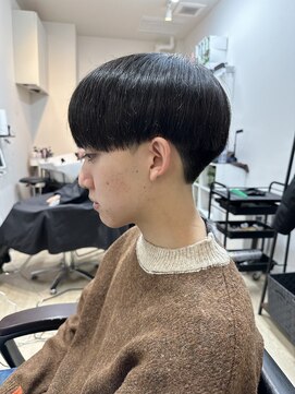 アオ(ao.) ナチュラルマッシュに似合わせカット!