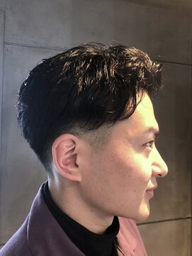 スキンフェード　ツーブロック　ダウンパーマ　【札幌】