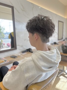 ラポールヘアー(rapport hair) ツーブロック×緩めスパイラルパーマ