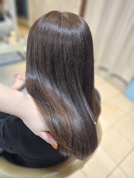 ビフィーノ イーリス 川西店(bifino iris) ミディアムレイヤー