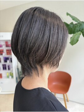 コルハバイラレヴ(CoLHa by Le Reve) 襟足おさまりショート