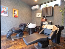 リラックス出来るシャンプー台。ヘッドスパがおすすめ。＊