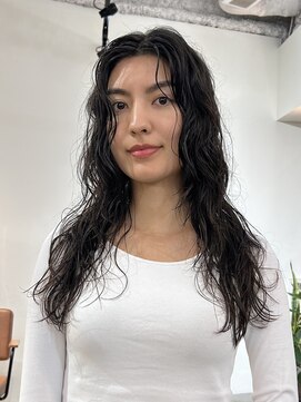 マルケ ドゥ マッシュ(MaruQuee de mashu) レイヤーパーマ/ロングパーマ/前髪パーマ/大阪梅田