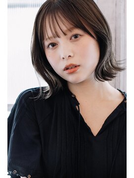 アバーブ ギンザ(Above Ginza) 20代30代40代　外ハネミニボブ×透明感カラー