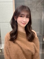 サンバレー(SUNVALLEY) 透明感ブラウン×大人くびれレイヤー