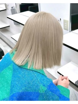 レブ 難波店(REV.) 髪質改善/ブリーチ/ダブルカラー/韓国/インナーカラー/難波