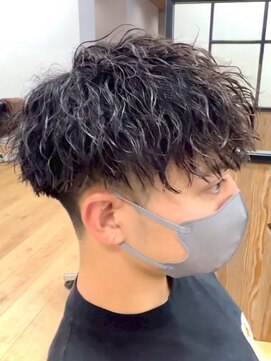 デプト(DEPT.) ツイストパーマメンズパーマ波巻きパーマシャドウパーマ佐賀