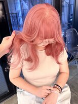 ノエ シンサイバシ(Noe Shinsaibashi)&nbsp;【LIRA】コーラルピンク×顔まわりレイヤー