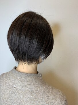 アンソメット 上津店(UN SOMMET) 襟足スッキリ大人ショート