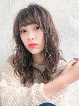 ルティア(Lutia) ゆるふわミルクティーベージュ