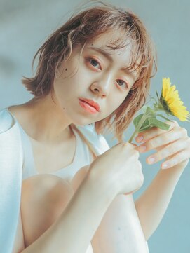 エンクス(enx) 外ハネボブウルフ×ヘーゼルベージュ×透明感ニュアンスカラー