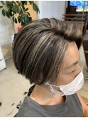 ハイライトカラー×ショートボブ