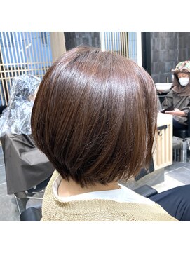 ラテ 渋谷(LATTE) ショート ショートボブ 簡単スタイリング ボリューム調整