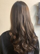 ケア 坂戸駅前店(Care)&nbsp;カーキーグレージュ＊カーキベージュ 20代30代40代