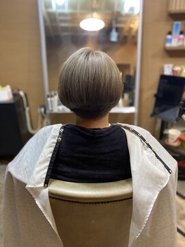 クチュール(couture) グレージュカラー