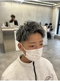 短髪/ツーブロック/ツイストパーマ/ホワイトメッシュ