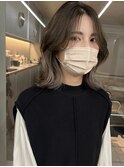 イヤリングカラーマッシュウルフツヤ髪スタイルブルージュ