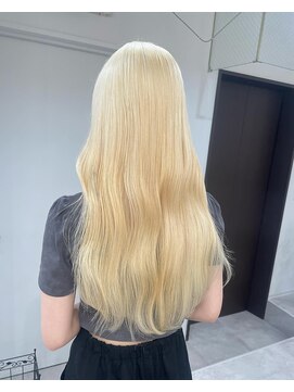 ヴィア(Via) ブロンド／ハイトーン／ダブルカラー／ケアブリーチ