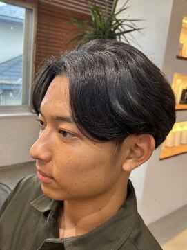 イコール(EquAll) カーテンヘア】