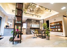 アンドライフ 市原店(AND LIFE)の雰囲気（開放的で明るい店内です♪[インナーカラー/ダブルカラー]）