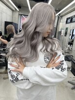 ディーエヌエー バイ エゴル(DiNA by ENGOL) ホワイトカラーでギャルに^ ^