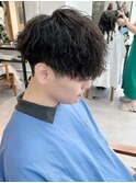 韓国マッシュ　センターパート　フェザーパーマ　メンズ