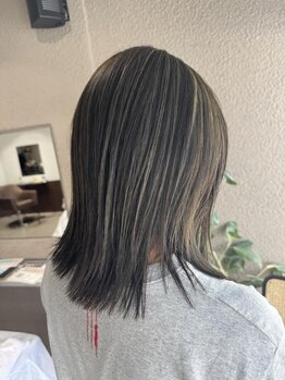 ボタニカルオイルカラーで艶髪へ！傷みに配慮した【オイルカラー】で透明感と抜け感をデザインしませんか？